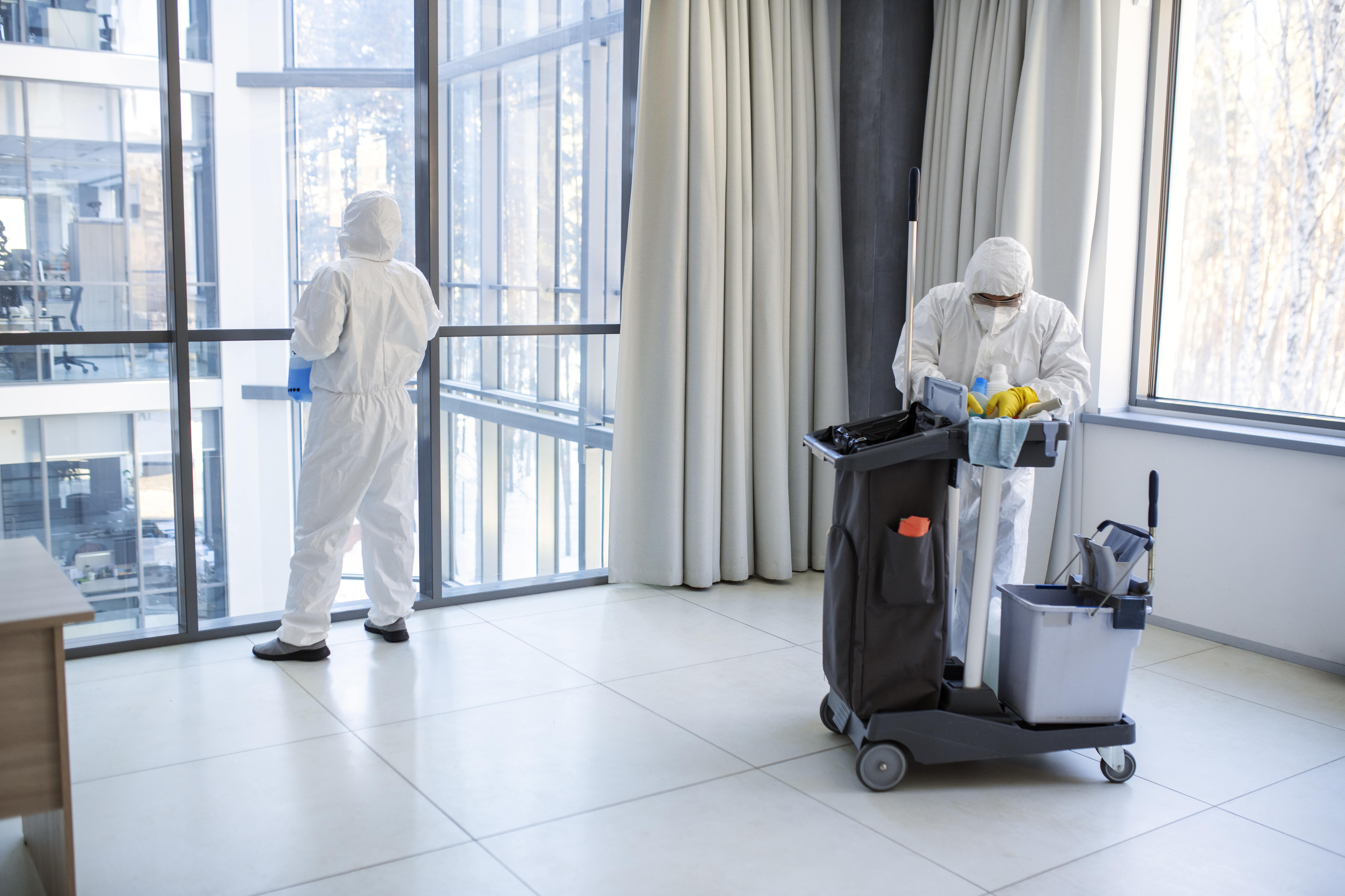 Student Accommodation Cleaning UK - Complete Guide & Professional Tips